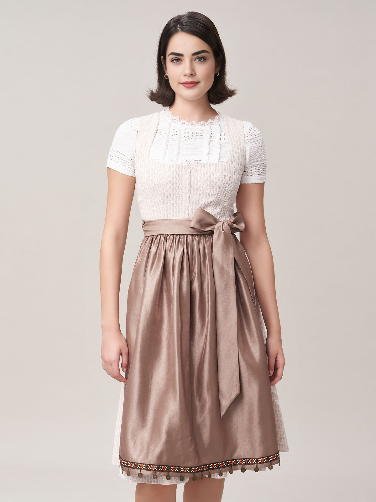 Dirndlblusen Langarm in Beige