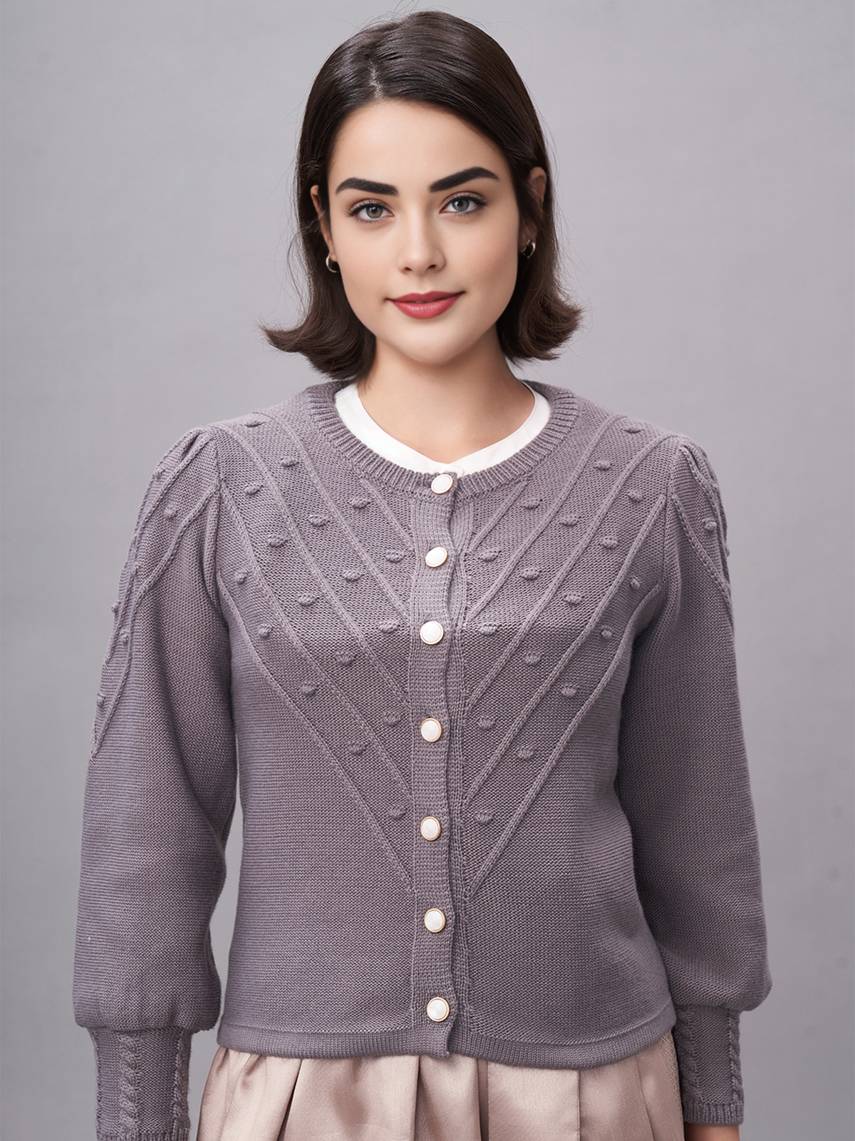 Modernes Dirndl in Grau