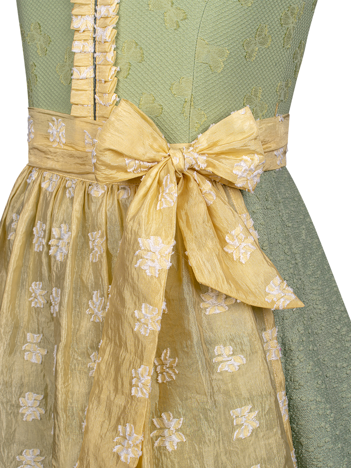 Ein klassisches grünes Dirndl für Kinder