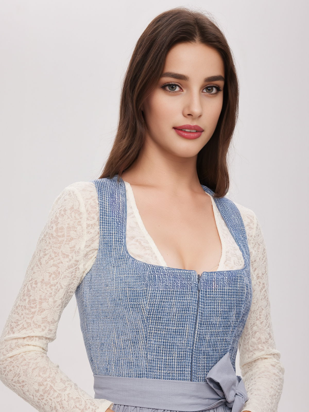 Dirndlbluse in Blau