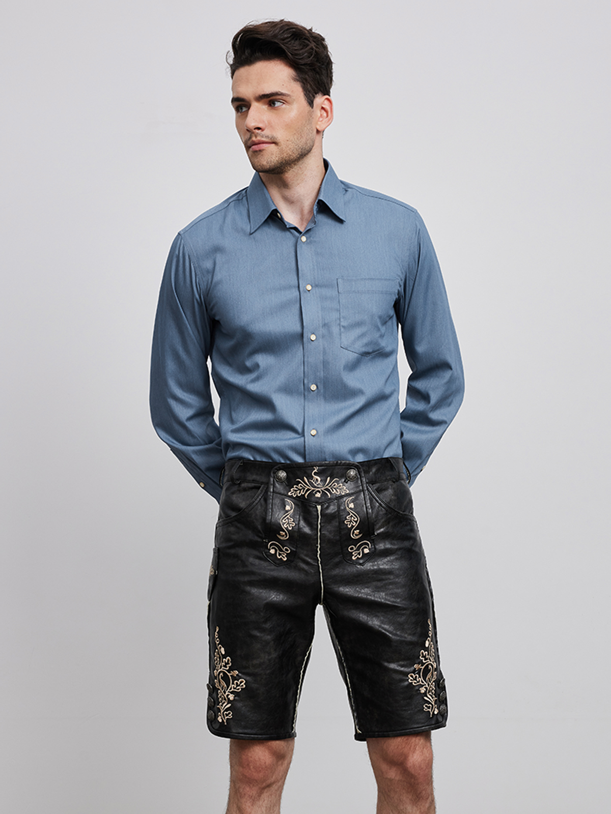 Dirndl in Braun – zeitlos und elegant